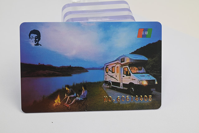 水晶滴胶卡的4大优点？？