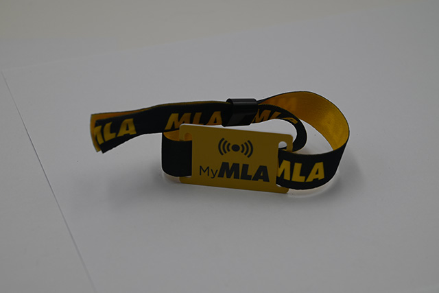 想做点门禁卡，，，那里自制?