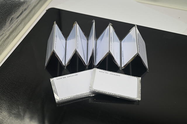 充电卡的焦点是什么？？？？？？