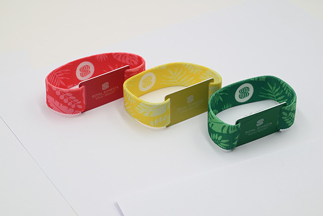 浅谈银行卡的更新换代，，，，我们怎样看待滴胶卡