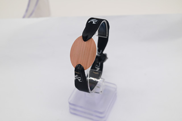 什么是双界面CPU卡，，，它的特点和主要的手艺指标