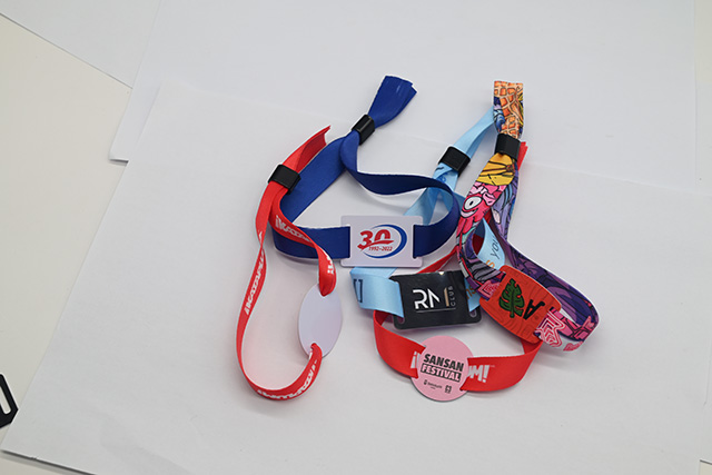 磁条腕带－彩色磁条腕带－壹定发智能腕带磁条腕带直销厂家